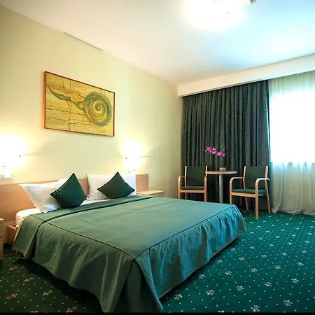 מלון Boavista 4*